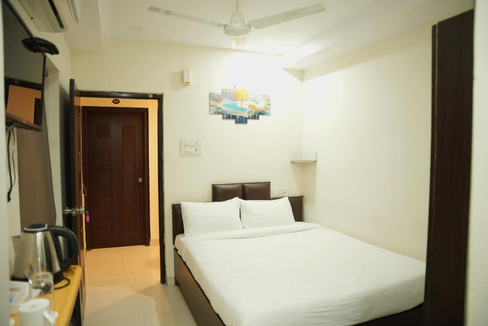 Da Lara Suites Kondapur  外观 照片