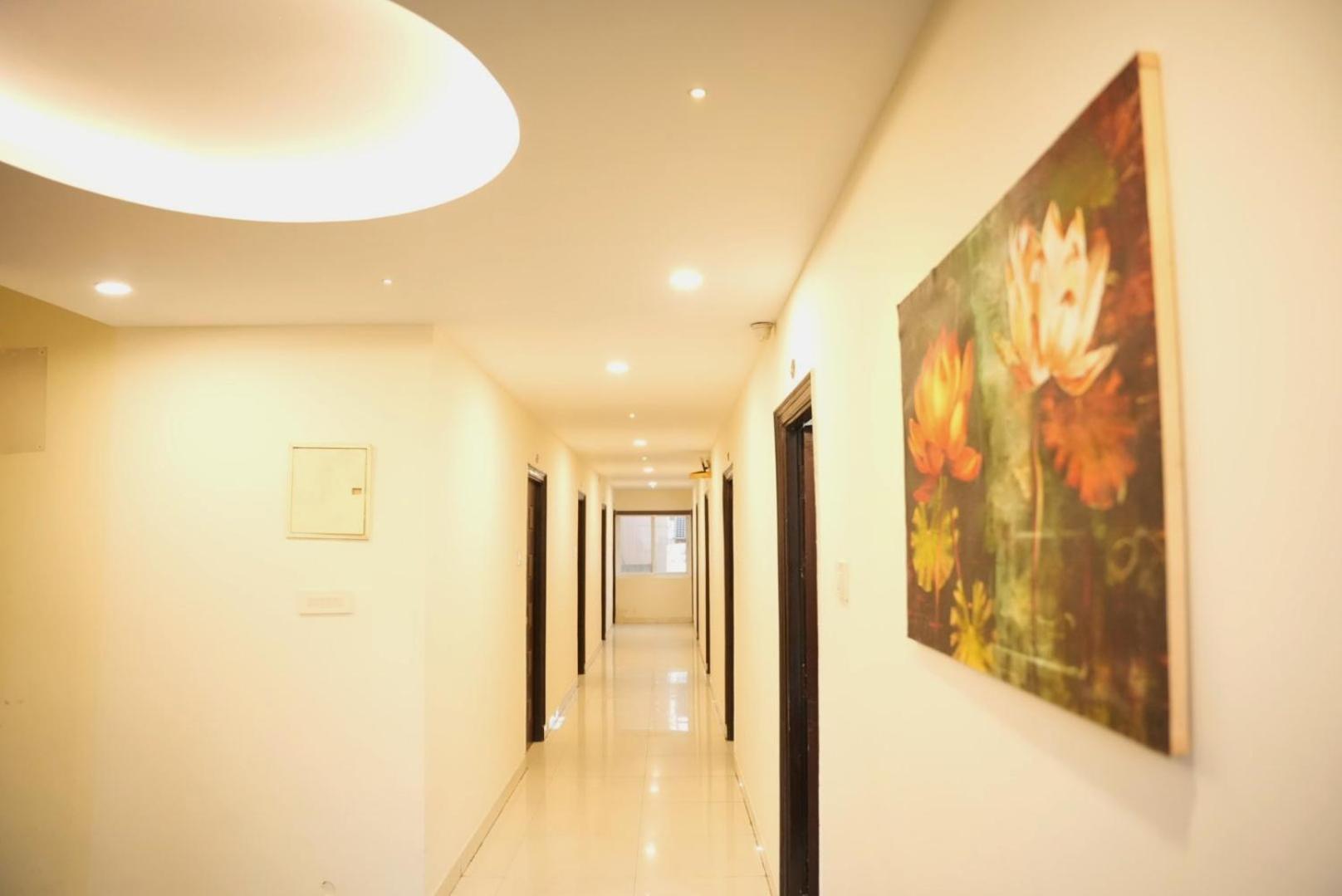 Da Lara Suites Kondapur  外观 照片